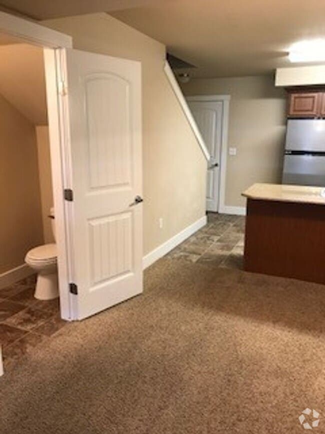 Building Photo - 9851 W Rosecroft Ct Unit 102 Rental
