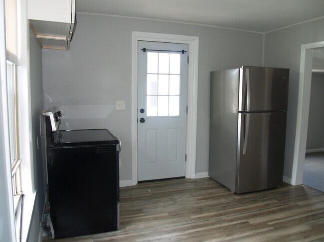 Photo - 203 Belmont St Unit 2