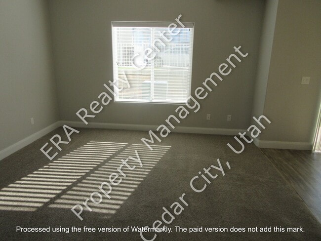Photo - ** Move-in Discount ** 3 bed 2.5 bath - Newer townhome in the heart of Cedar City