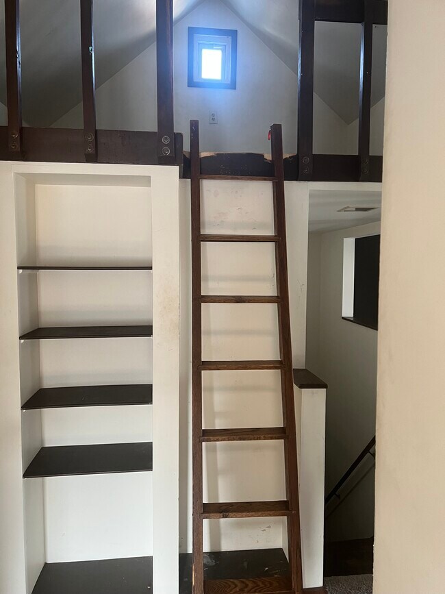 Photo - 8 Fox Terrace Unit 3