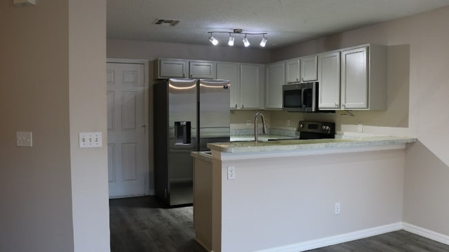 Photo - 12846 Lexington Summit St