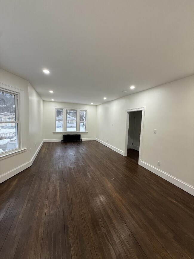 Photo - 63 Ashford St