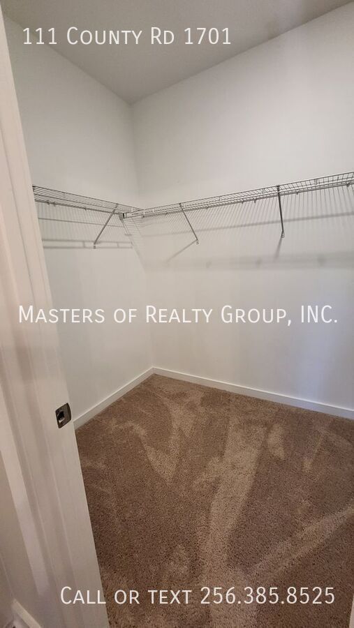 111 Co Rd 1701