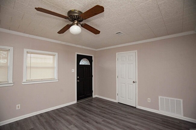 Photo - 6510 Farmstead Rd
