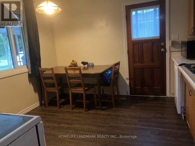 Photo - 195 Carter Ave