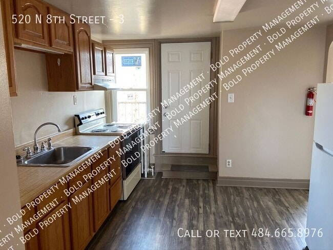 Photo - 520 N 8th St Unit 3
