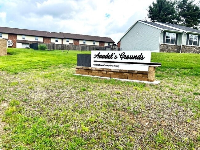 Photo - 201 Burton Dr Unit 42