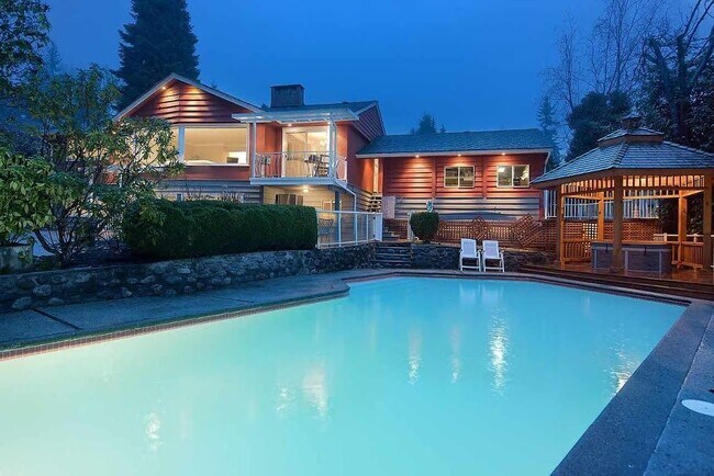 Photo - 440 Newlands Rd Unit 1