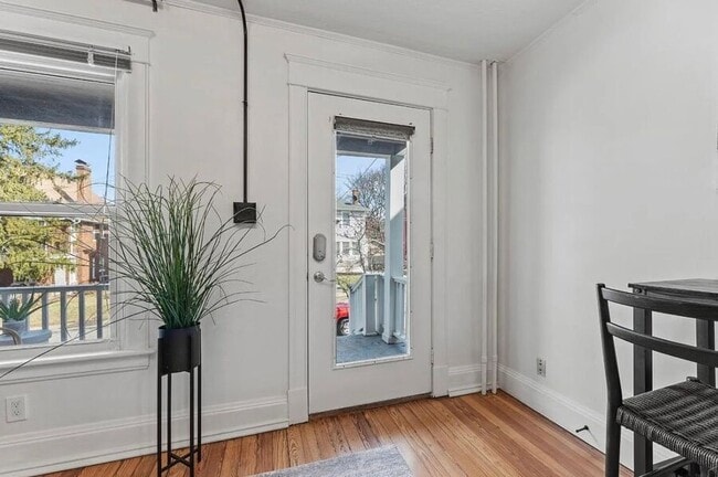 Photo - 3639 Columbus Ave