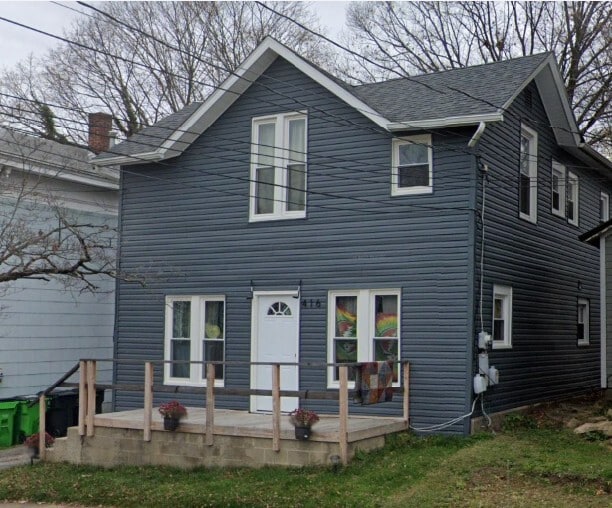 Building Photo - 416 E Larwill St Unit Front Triplex Apt 1