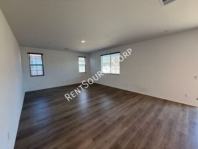 Photo - 6030 W Ave J 9