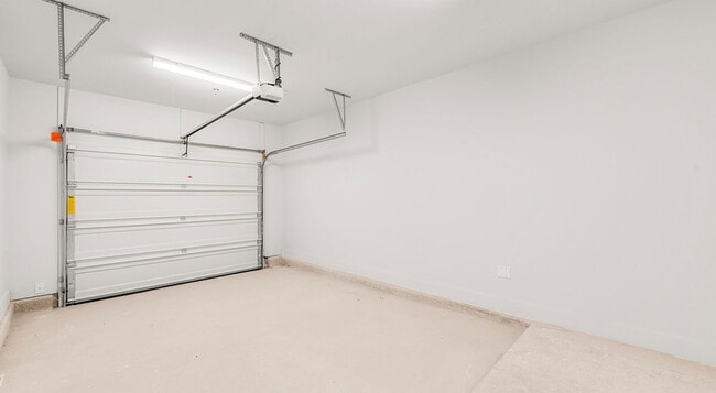 Photo - 3205 Westinghouse Rd