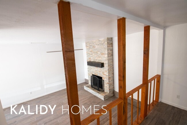 Photo - 816 S Santa Fe Dr