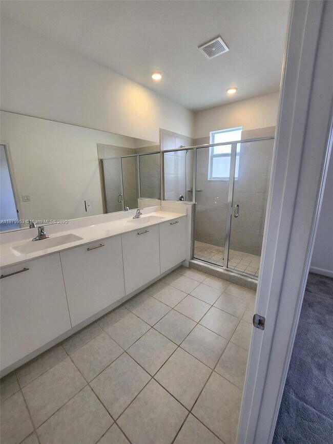 Photo - 12525 NW 23rd Pl