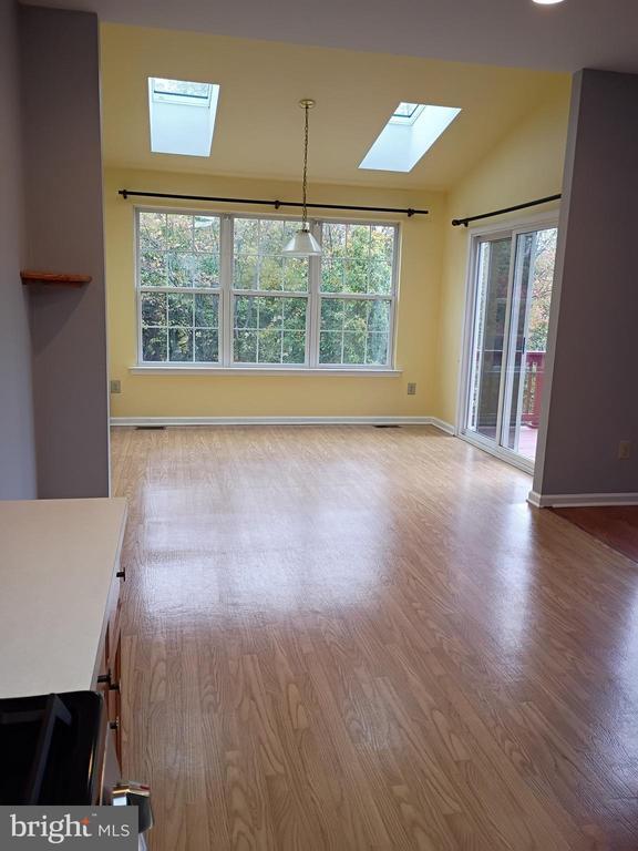 Photo - 414 Nottingham Ln