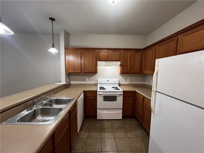 Photo - 3014 SE J St Unit 20