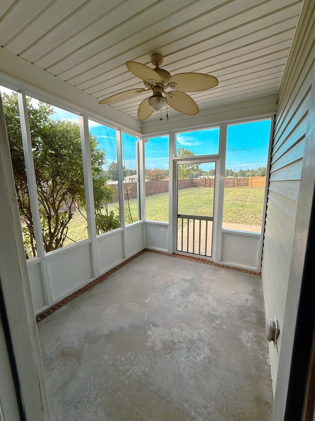 Photo - 150 Blacksmith Ln