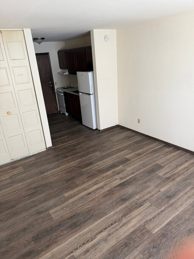 Photo - 437 W Main St Unit 203