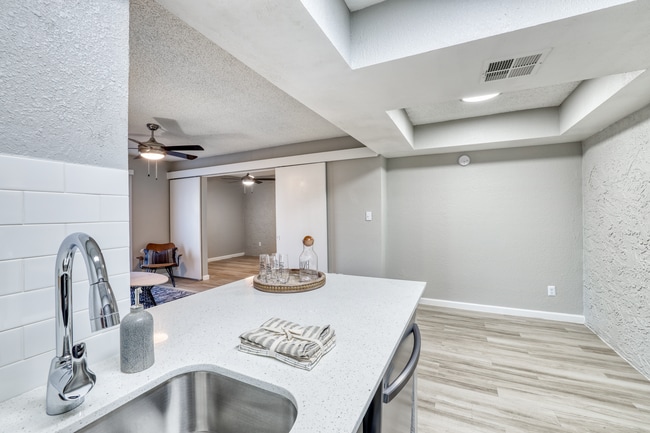 Senara Apartments