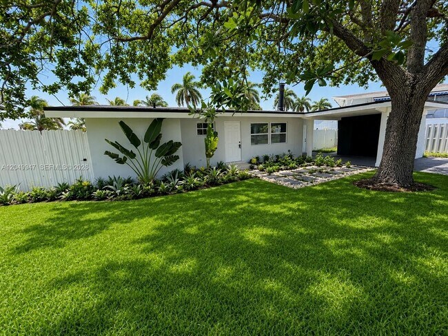 Photo - 2649 Key Largo Ln