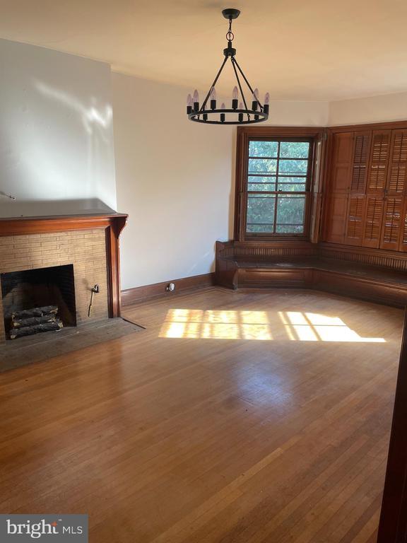 Building Photo - 64 N Hanover St