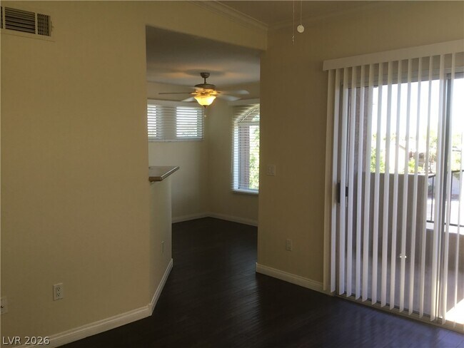 4400 S Jones Blvd Unit 2004