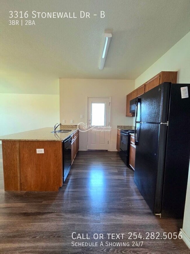 Photo - 3316 Stonewall Dr