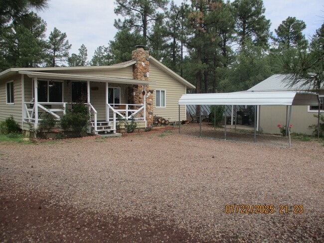 Building Photo - 330 S Woodland Rd Rental