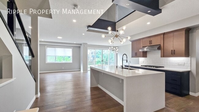 Photo - Fantastic 7 Beds, 3.5 Baths Single- Family | No Pets Allowed