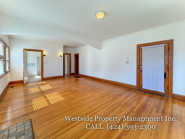 Photo - 1315-1317 1/2 N. Stanley Ave.-1315 Unit 1315