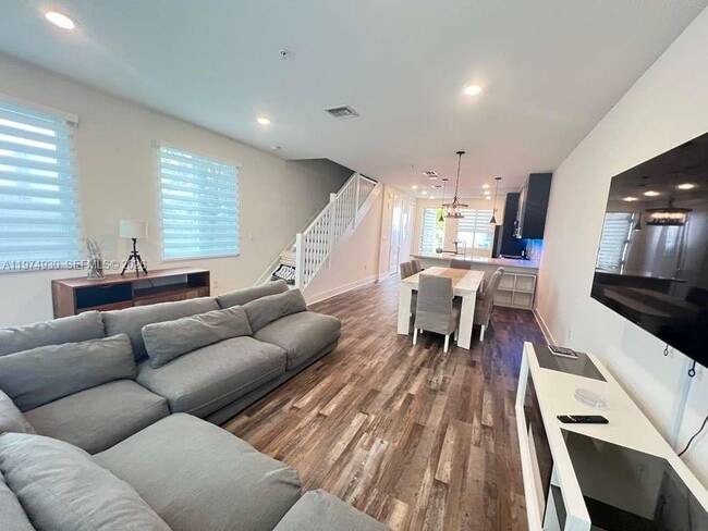 Photo - 10229 NW 64th Terrace