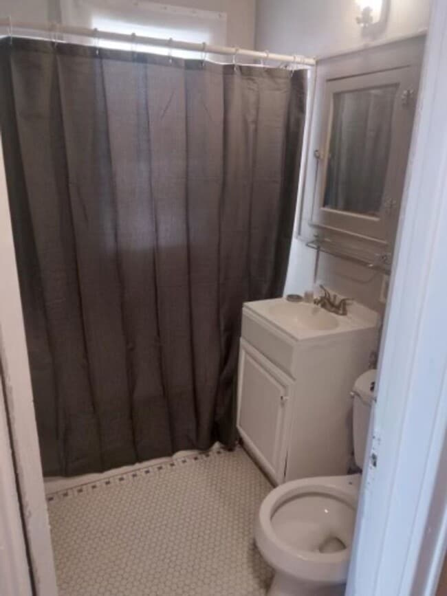 Photo - 5302 W Burnham St Unit #1