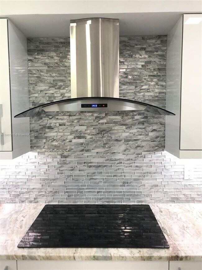 Photo - 710 N K St Unit 104