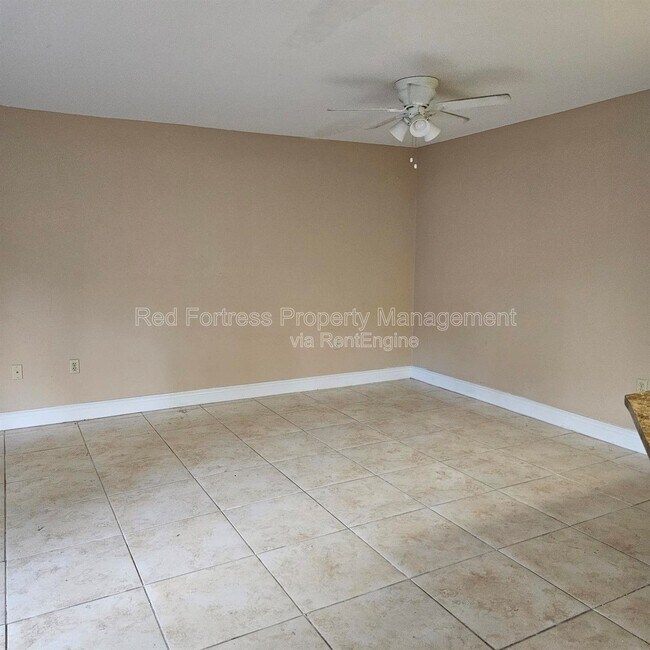 Photo - 3100 Seasons Way Unit 113