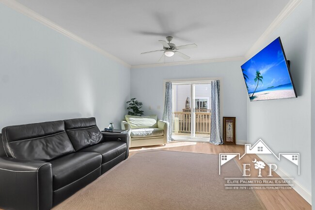 Photo - Charming Townhouse Near the Heart of Charleston – Comfort & Convenience in One!