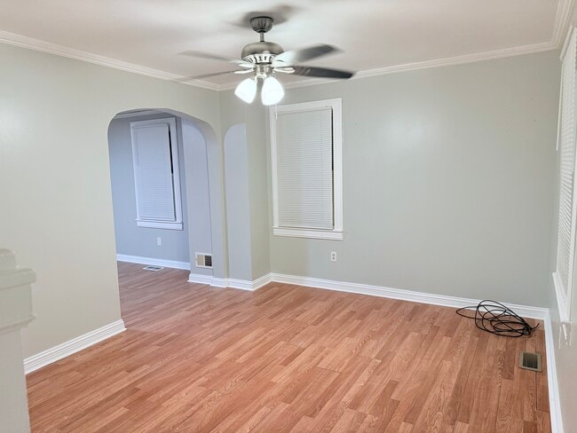 239 St Helena Ave