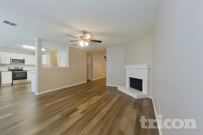 Photo - 2029 W Grove Ln