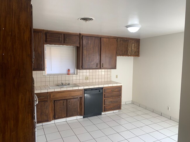 Photo - 3713 Cardinal Ave