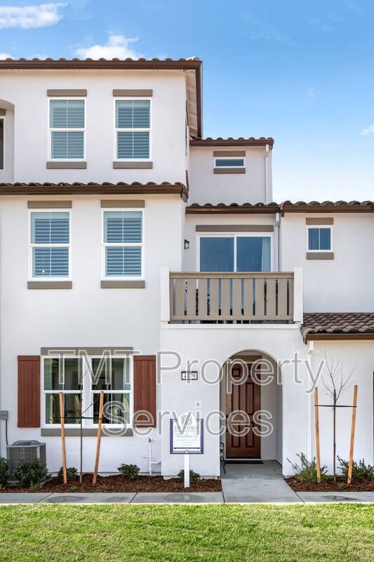 Building Photo - 2954 Valbonne Walk