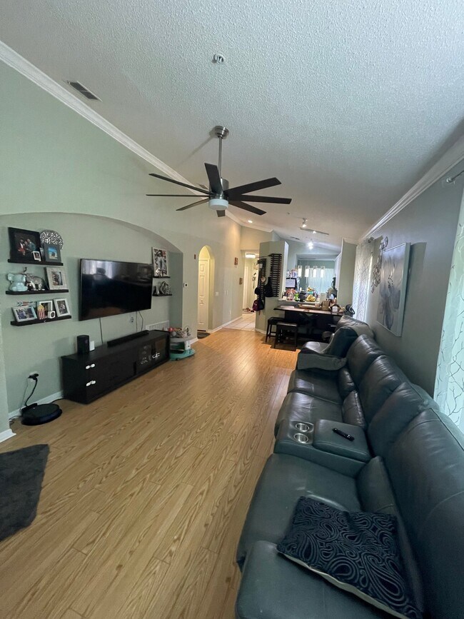 Photo - 540 Cranes Way Unit 202