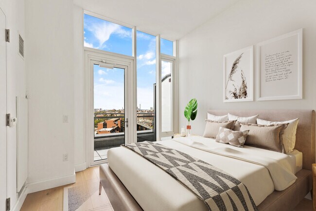 Photo - 100 Lovejoy Wharf Unit 12F