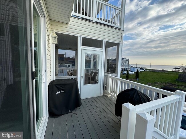 Photo - 8315 Bayside Rd