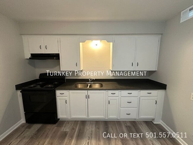 Photo - 12 Wellford Dr