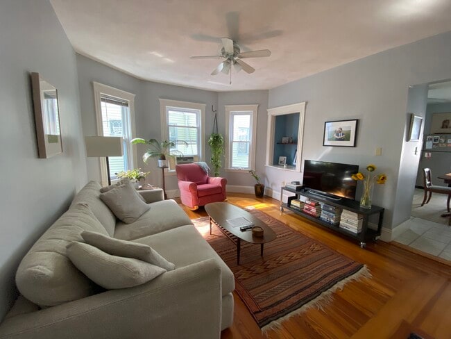 Photo - 92 Pearson Rd