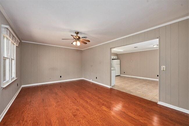 Photo - Coming Soon: 2BR, 1 BA duplex in Greenbrier (upstairs/ main floor unit) Unit A