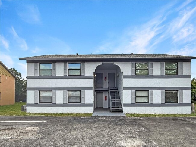 Building Photo - 46 N Fairfax Ave Unit 40