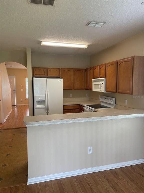 Photo - 313 Wilton Cir