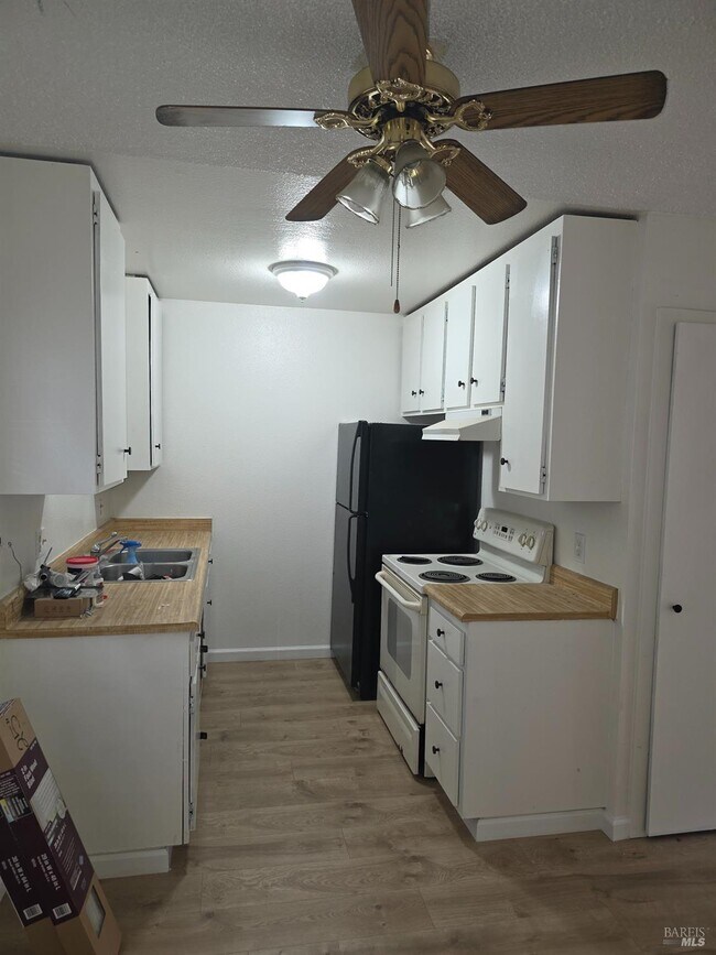 Photo - 1300 Pine St Unit 6