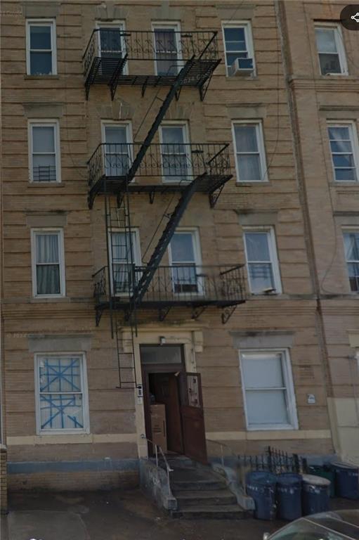 Photo - 140 29th St Apartment Unit 3L