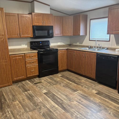 Photo - 200 Falcon Dr